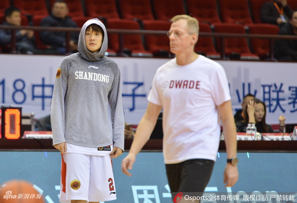 場均三雙！約基奇2025年場均得到32.8分14.8籃板11.6助攻