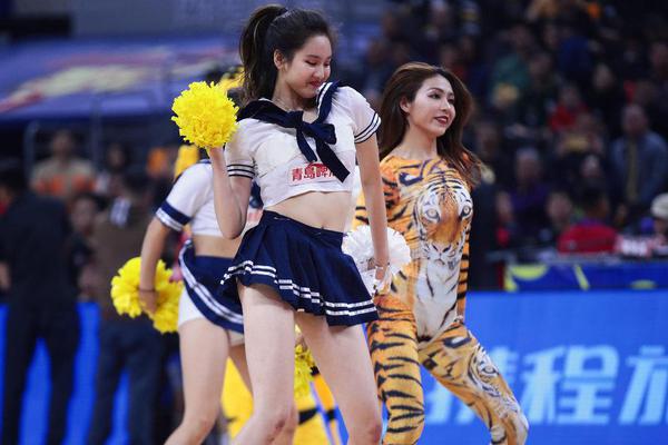 羅馬諾：奧卡福正在前往德國，將在今天與萊比錫簽約