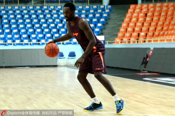 ?；倏藢岽踢M球后做出姆巴佩的慶祝動作 為他慶生