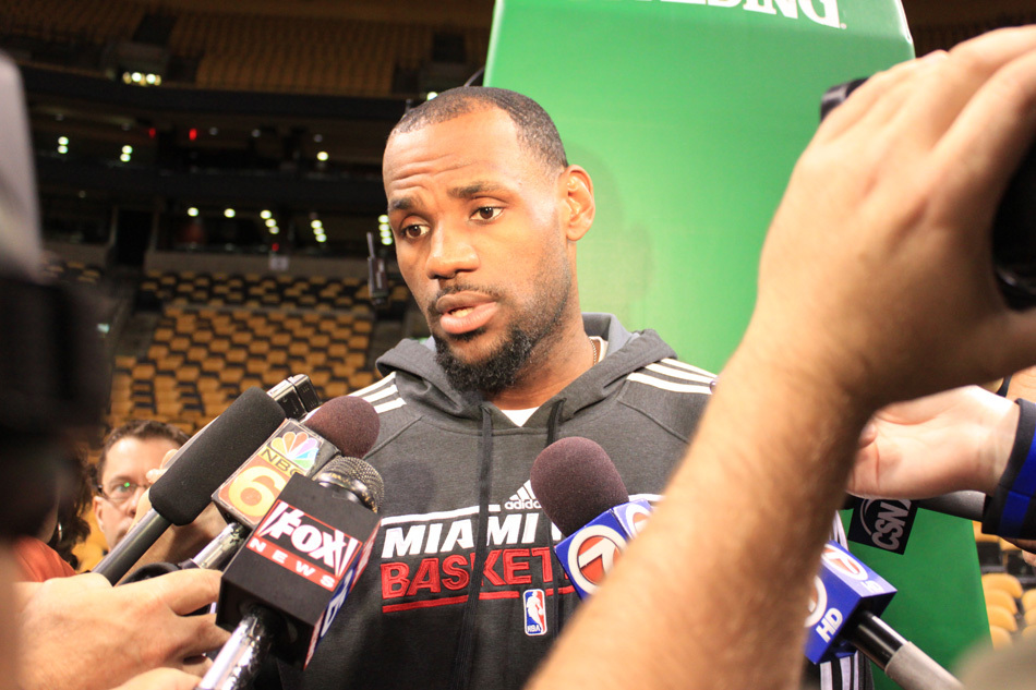 米體：孔蒂周一去看水球比賽，他與意大利水球國家隊主帥是好友