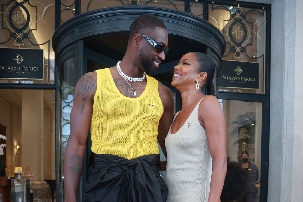 完全崩潰！下半場剛開始熱火連進三個三分再次打?？齑?！