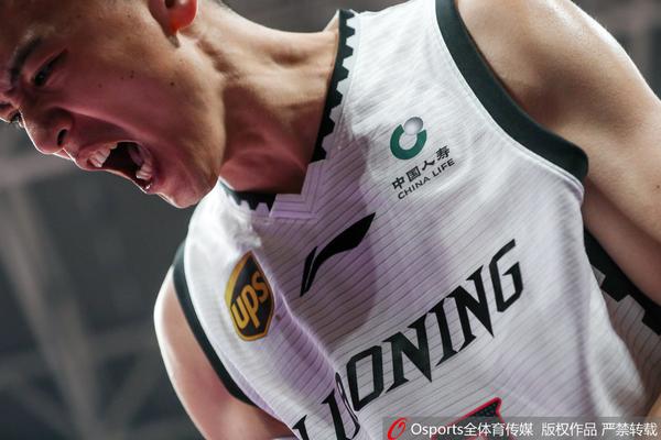 對陣老東家！庫尼亞一拿球就被狼隊球迷狂噓