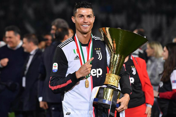 意媒：薩勒馬科爾斯想留在羅馬，父親已經(jīng)在跟經(jīng)紀(jì)人洽談