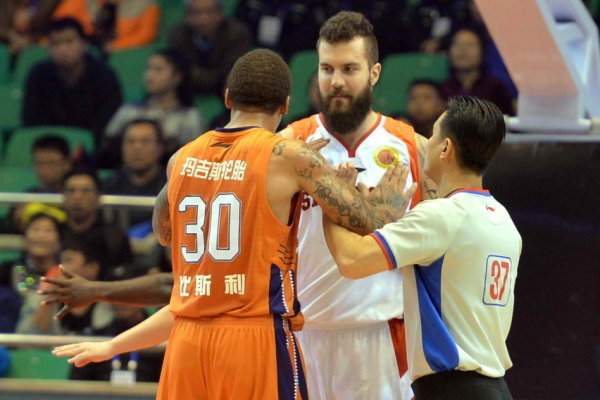 01月03日 西甲第18輪 巴列卡諾vs赫塔費 全場錄像回放