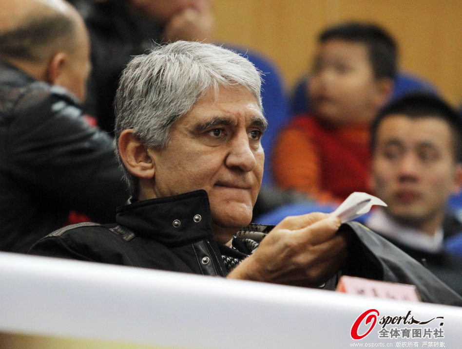 瓜迪奧拉：哈蘭德在進球方面貢獻很大 要感謝他的比賽強度