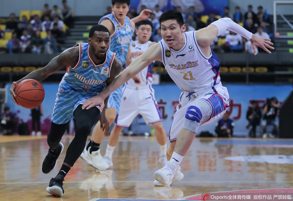 伯恩利主帥：上半場我們踢得不錯，但比賽勢頭是難以名狀的東西