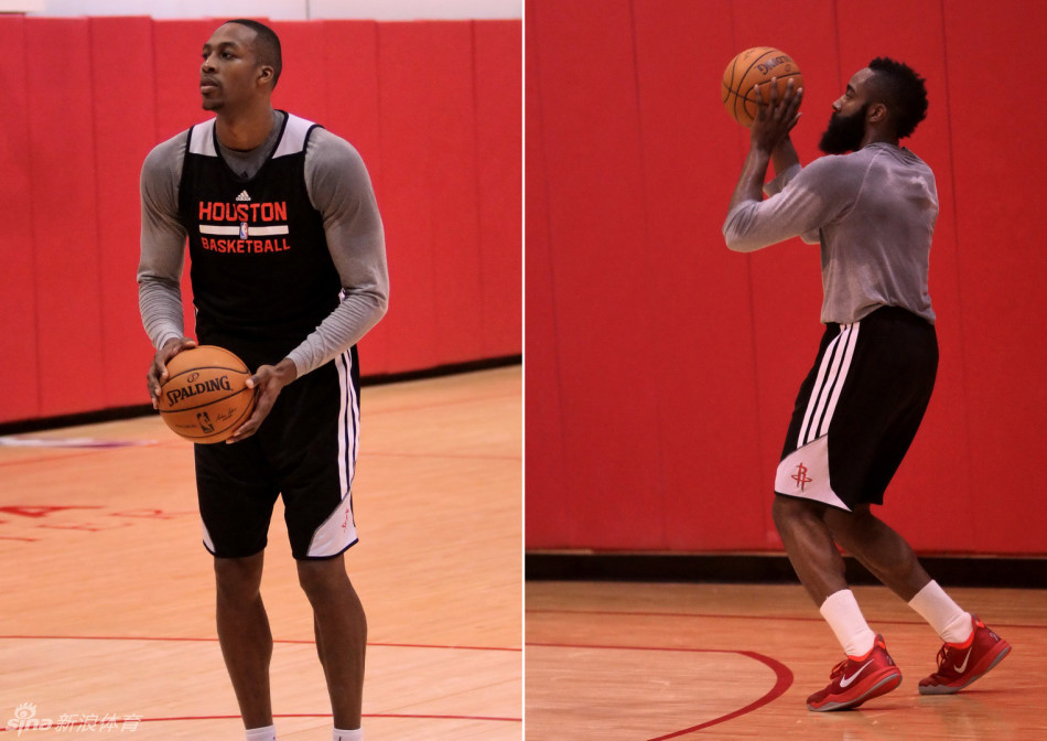 新秀配合！19號秀特拉奧雷反擊騷氣背傳 27號秀沃爾夫要扣被犯規(guī)