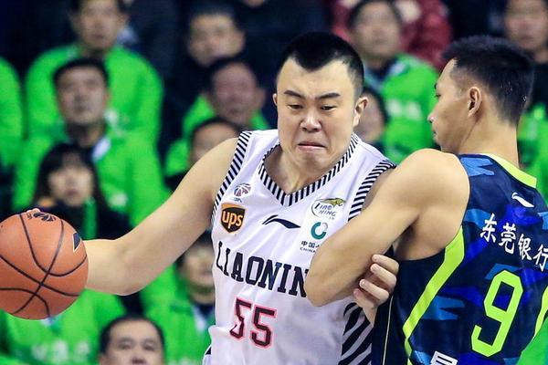 10年金球獎？斯內(nèi)德：我至今仍為此難過，那年我三冠&已傾盡所有2025-07-23 18:15足球西甲皇家馬德里巴塞羅那梅西北京時間07月23日訊 現(xiàn)年41歲的荷蘭傳奇球星斯內(nèi)德，近日接受了W