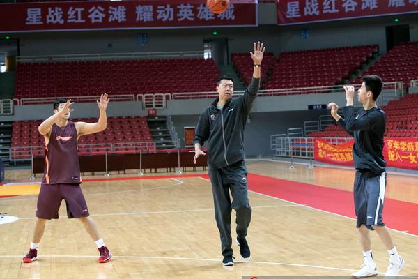 結(jié)束了！懷特補射破門，利物浦主場0