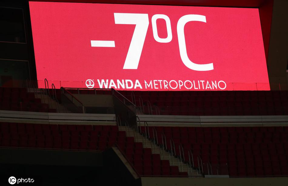 有點突然！麥克丹尼爾斯下場返回更衣室 后因左臀酸痛退出比賽