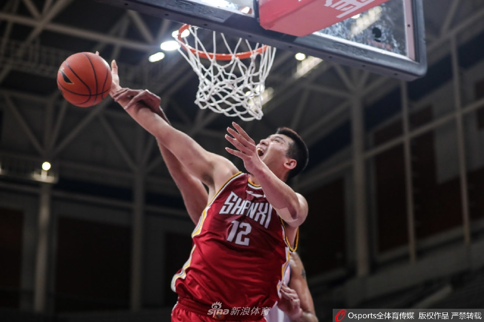 全市場：那不勒斯咨詢了齊爾克澤的情況，曼聯(lián)不愿意外租