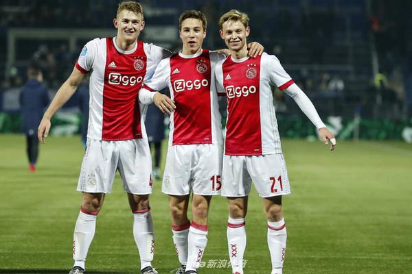 馬里被絕平主帥炮轟FIFA：大賽前幾天還讓球員踢聯(lián)賽，結(jié)果傷了倆