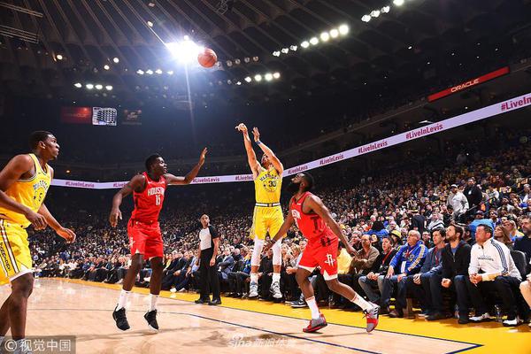 蒂爾曼：夢想是未來重返拜仁，很多人知道我在埃因霍溫的合同情況