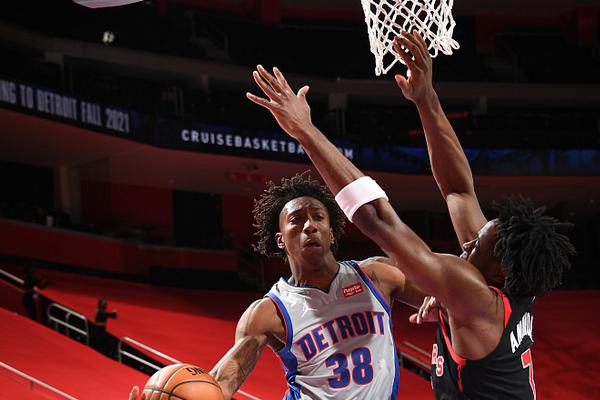 詹姆斯：面對領頭羊我們毫無畏懼，我們向其他球隊傳遞了信號