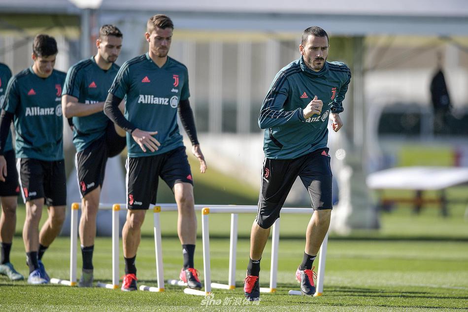 阿什拉夫準時為姆巴佩慶生：生日快樂我的兄弟