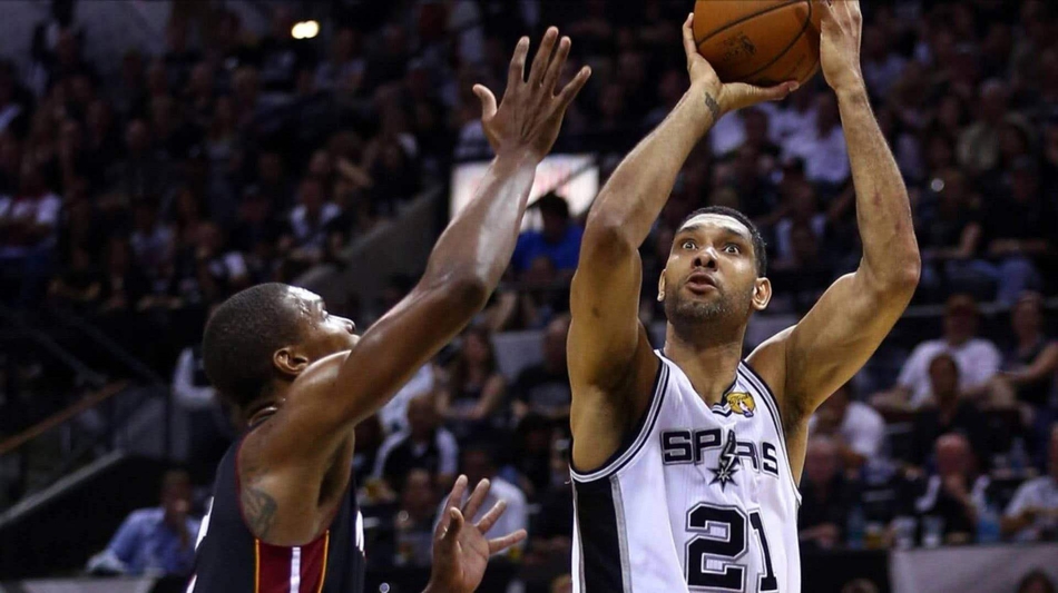 英超單場烏龍雙響“倒霉蛋”：卡拉格、艾斯特福、道森、法斯在列