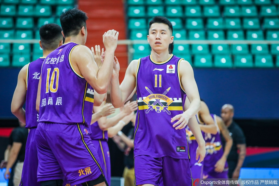 2025年1月11日荷甲第18輪福圖納錫塔德vs前進之鷹直播【24直播網(wǎng)】