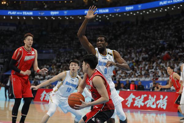 [流言板]韋德2006年總決賽上罰球97次，為單輪總決賽歷史第二多