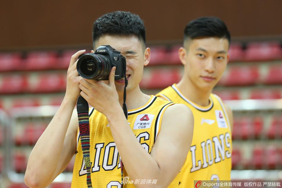 下課熱門！曼聯(lián)主帥阿莫林被解雇的賠率已經(jīng)下調至13/8