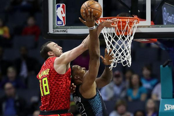 向僵尸開炮聯(lián)動傭兵王珊珊技能詳解