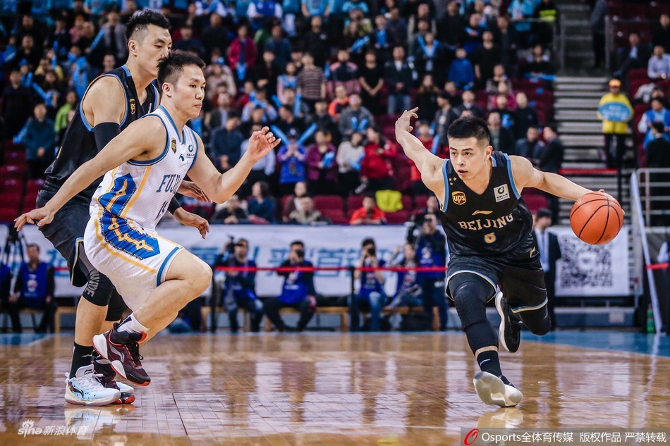 彈無虛發(fā)！戴維恩·米切爾6中6得16分3板12助 正負值+37領跑全場