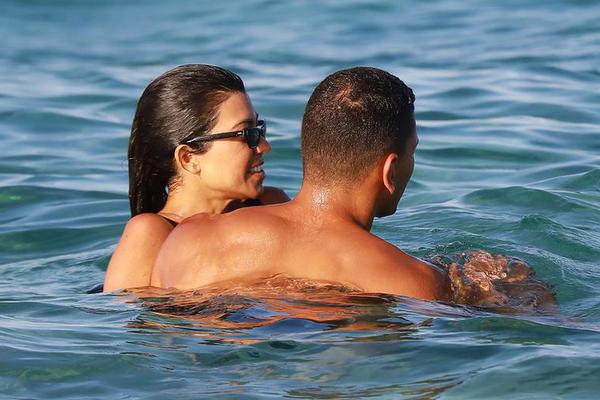 ESPN：皇馬冬窗無更多計劃，帕斯、切瑪、拉蒙有望明年重返球隊