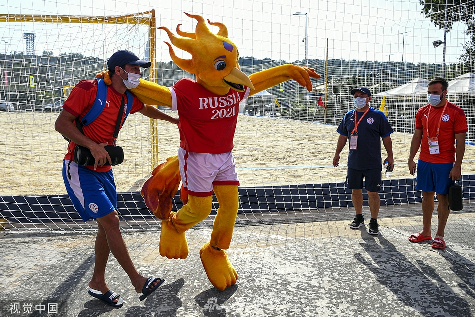 巴爾達諾：只要維尼修斯能找回狀態(tài)，他會重新贏得皇馬球迷的掌聲