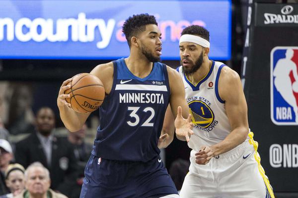 持續(xù)發(fā)力！特雷·楊超遠三分再中 老鷹第三節(jié)單節(jié)轟下42分