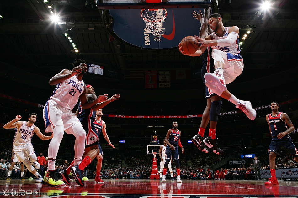 [流言板]受害者回顧詹姆斯飛扣：感覺被扣之后，我像進了名人堂一樣