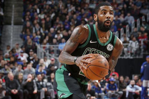 [流言板]客場龍！火箭客場戰(zhàn)勝灰熊取得3連勝，目前客場已取得5連勝