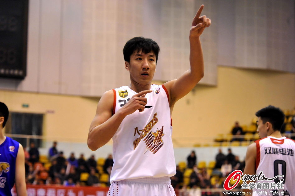 官方：英冠牛津聯(lián)租借切爾西20歲中場馬托斯，租期至本賽季結(jié)束