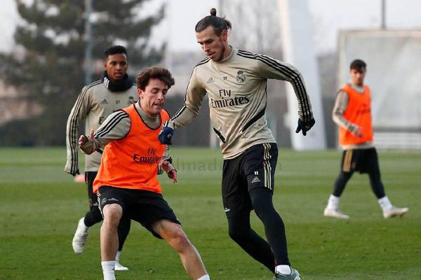 迪馬濟奧：坎塞洛加盟巴薩朝著終點線邁進，這要感謝球員本人意愿