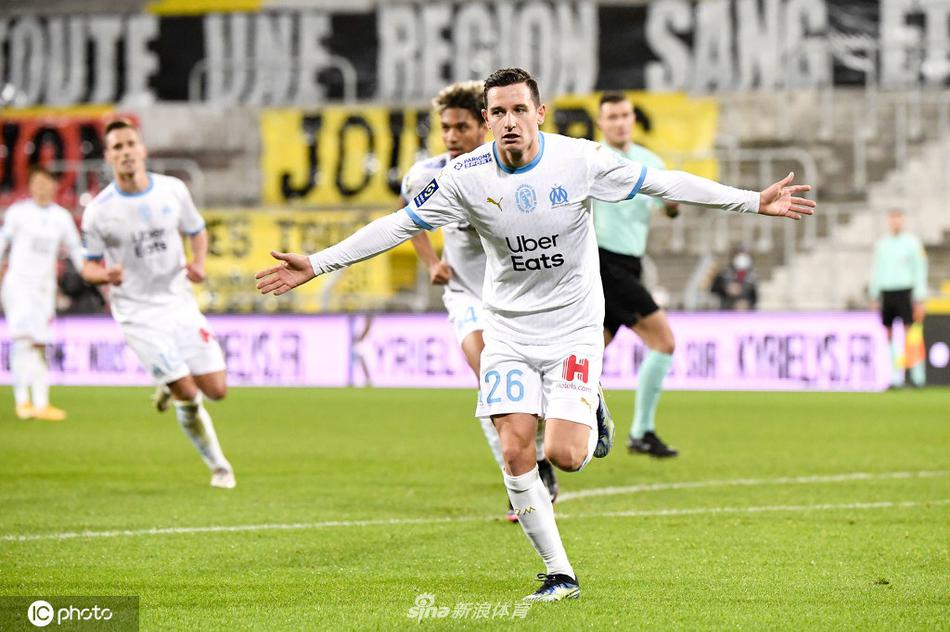 羅馬諾：巴薩已向新月提交坎塞洛的報價，球員首選是重返諾坎普