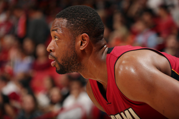 虧炸了??伊薩克夏窗創(chuàng)紀錄1.45億歐加盟，16場3球如今又遭重傷