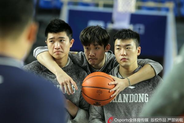 烏拉 《星球大戰(zhàn)絕地 幸存者》俄語配音大更新來了