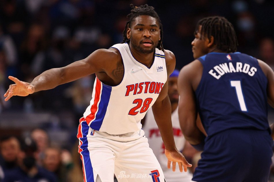 湘超聯(lián)賽一圖流總結：接待游客總計6688.6萬人次，帶動消費136億德里森                                                               