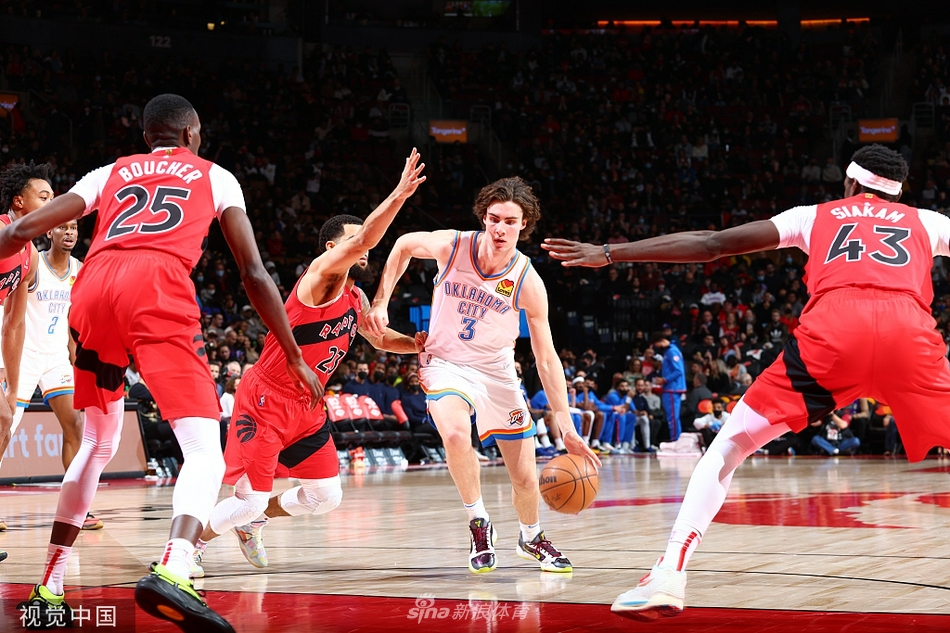 第26分鐘，帕萊斯特拉倒三角回傳，塞巴斯蒂亞諾