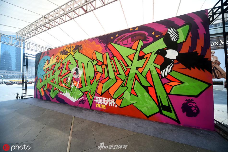 直播吧1月13日訊 昨日NBA常規(guī)賽，雄鹿104-108不敵掘金。四連客之旅以2勝2負收尾。字母哥談到這次客場，他說：“整體來說我們打出了不錯的籃球。每一場比賽我們都在競爭。我們能不能做得更好？當然可