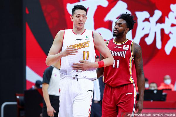 約基奇：杜蘭特不需要什么時間&空間就能命中關(guān)鍵球 他是傳奇！