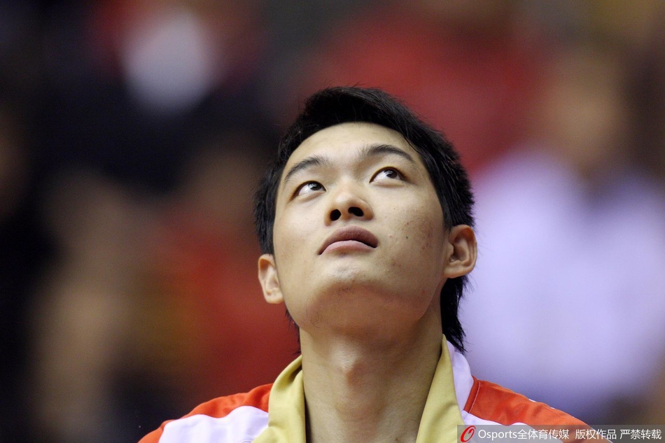 內(nèi)雷斯斷球+精彩小角度破門完成雙響，那不勒斯再下一城