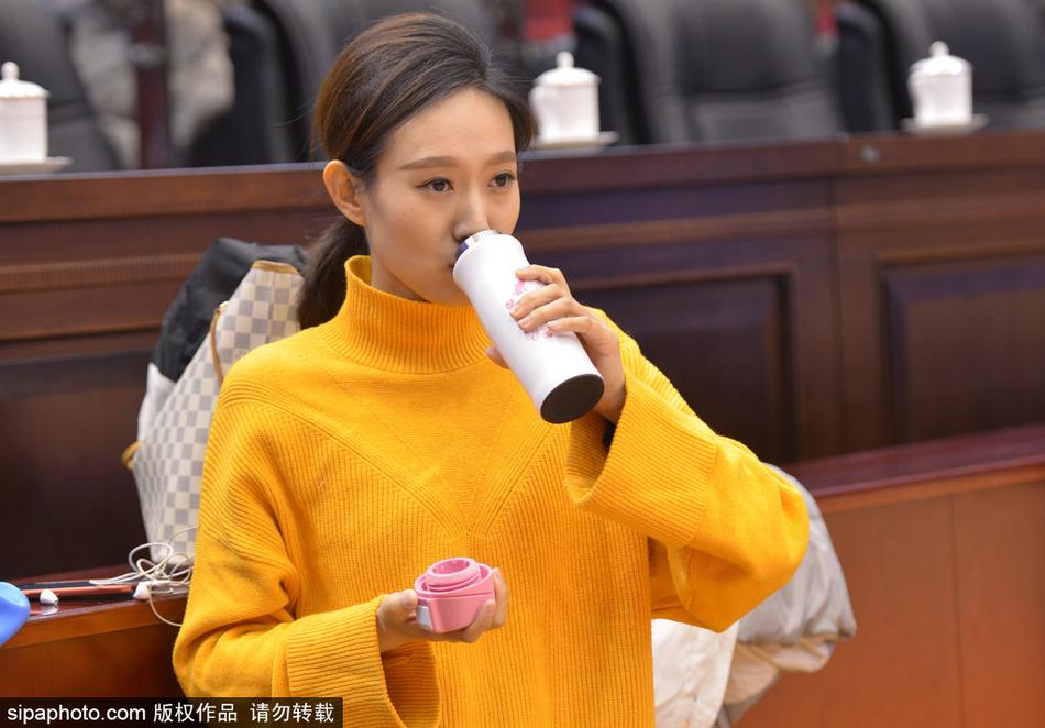 多支球隊發(fā)聲！世體：西甲準(zhǔn)備上訴，試圖取消奧爾莫臨時注冊??