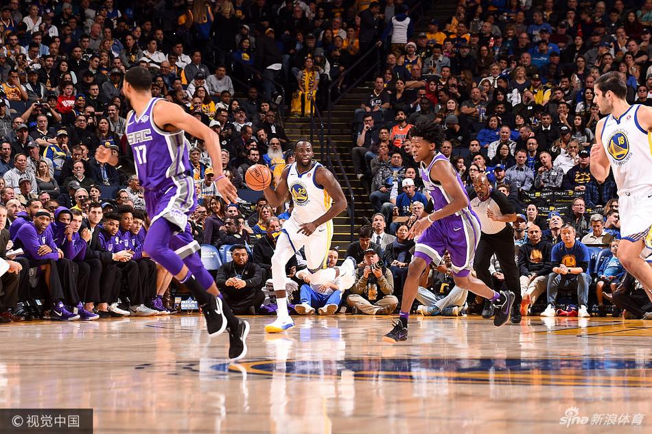 孔蒂：小麥和霍伊倫在曼聯(lián)沒球踢現(xiàn)在人人討論，這里面總是有原因