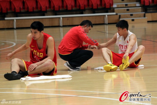 強硬大狙！巴雷特強鑿克尼佩爾打成2+1 強勢扳平比分