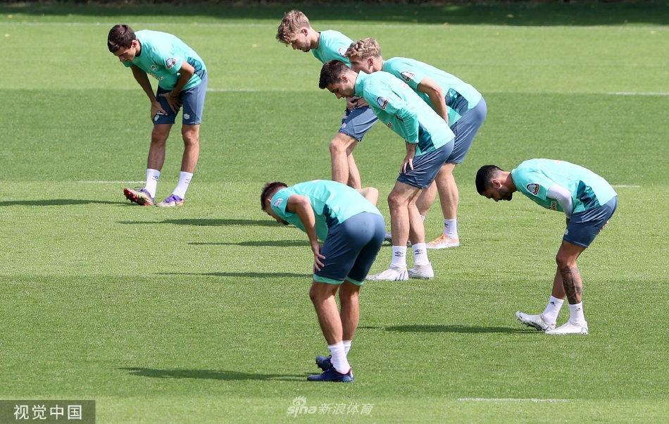 巴爾達諾：只要維尼修斯能找回狀態(tài)，他會重新贏得皇馬球迷的掌聲