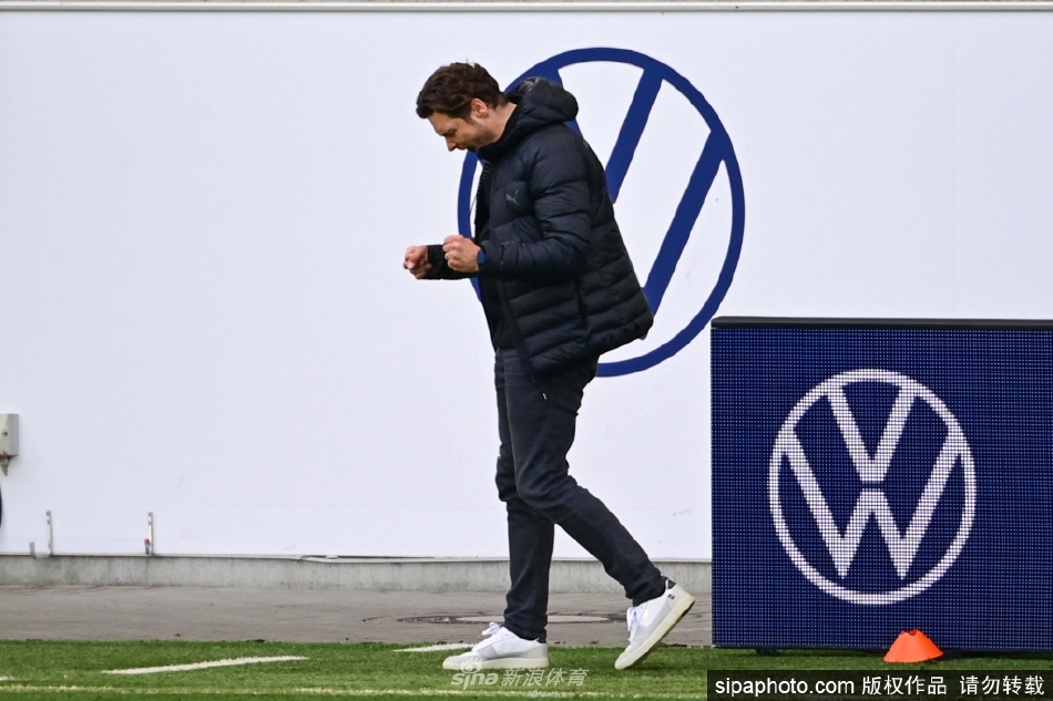 阿利松：原以為氣氛會變奇怪但沒有 薩拉赫清楚缺席是自己導(dǎo)致的