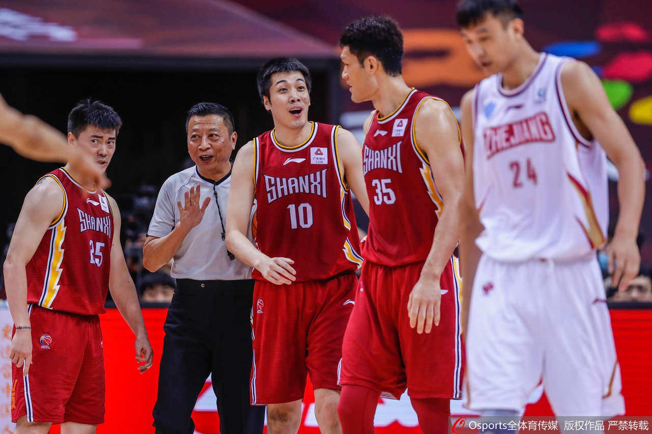 年薪360萬!米體：沃克向米蘭提出免簽+2年半&總稅后薪水900萬合同