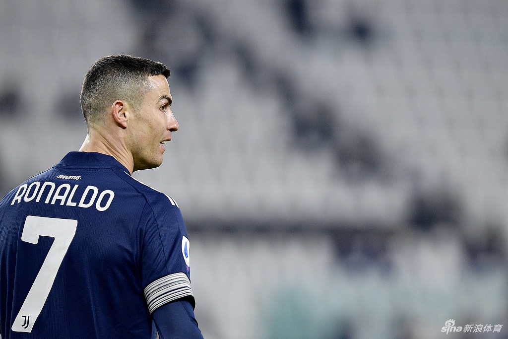 發(fā)揮出色！比爾全場16投11中，砍下25分7籃板2助攻3搶斷