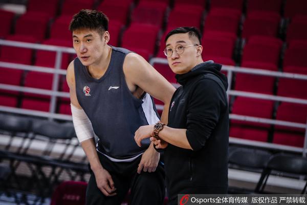 羅體：卡納瓦羅年薪400萬歐，是全球收入第四高的國家隊主帥