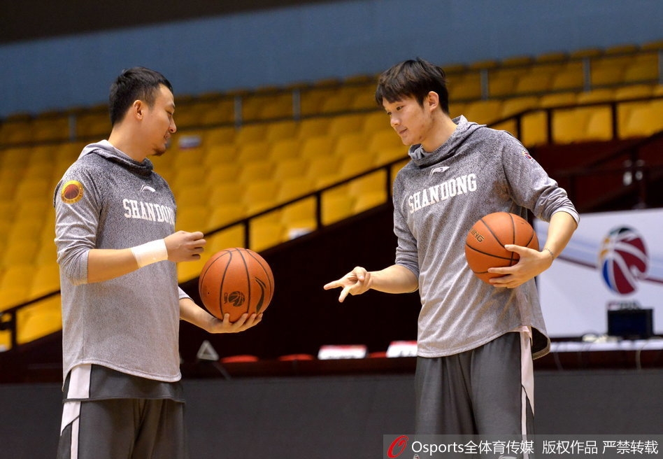 經(jīng)歷心臟驟停接近兩年后，洛克耶表示：我已經(jīng)被允許再次踢球