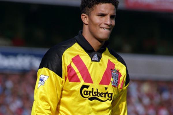 TA：內(nèi)部人士稱紅軍進攻端爭勝心太強，經(jīng)常各自為戰(zhàn)表現(xiàn)自己